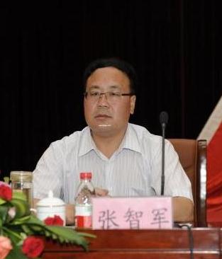 [CropImg][CropImg][s]省財(cái)政廳黨組成員、副廳長行業(yè)黨委書記張智軍同志做重要講話